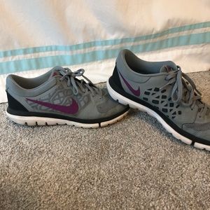 NIKE FLEX 2015 RUN WOMEN’S RUNNING SHOE
